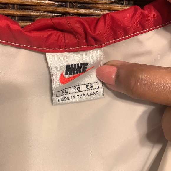 Vintage NIKE Windbreaker ✅ - Picture 5 of 5